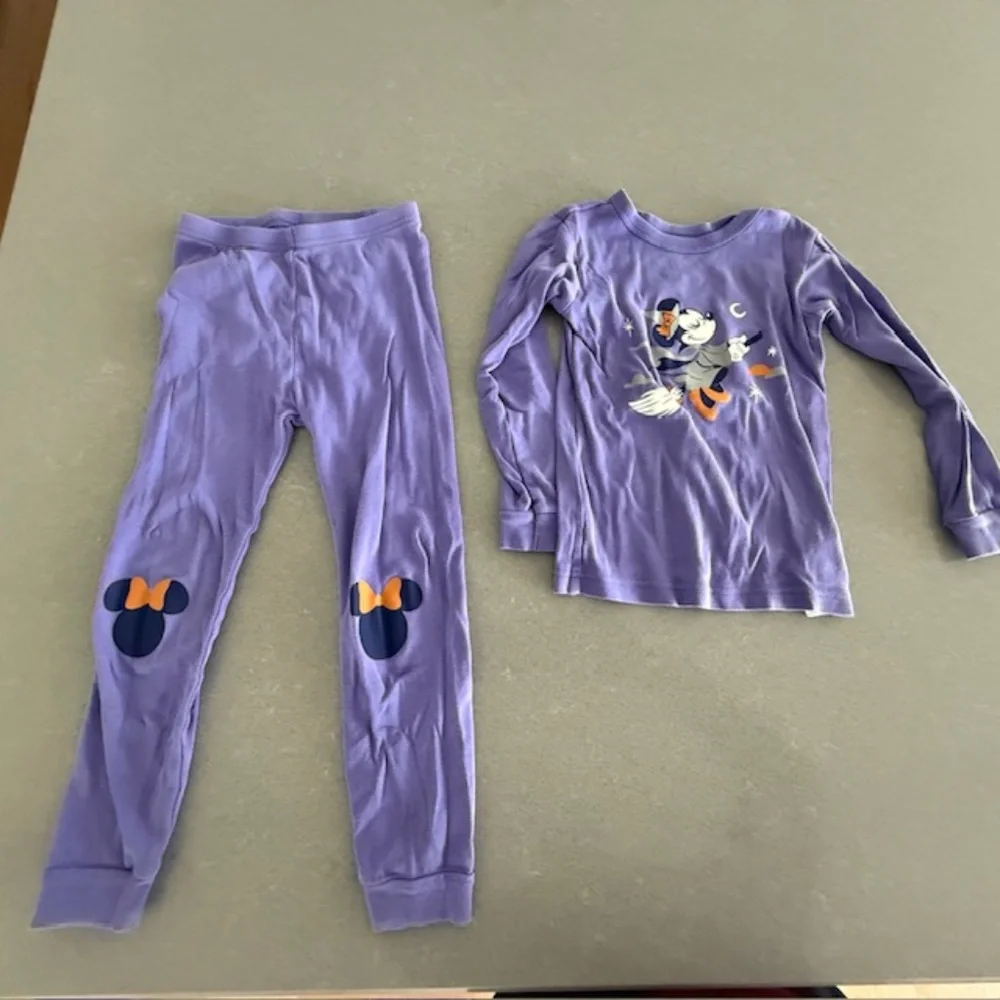 Gap Toddler 100% Organic Cotton PJ Set Bundle 5T 5 Years Halloween Disney Minnie